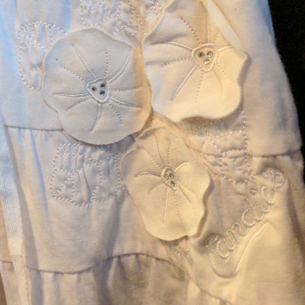 Candies White flower skirt - Picture 2 of 13